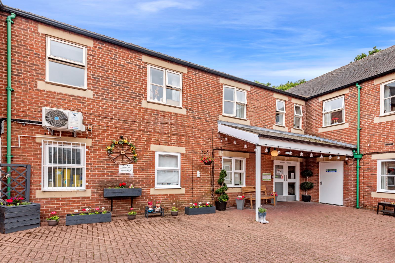 Eckington Court Dementia Care Home